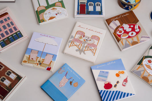 The Weekend Journal (i)